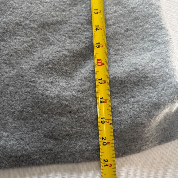 Wings + Horns Canada Light Gray Crew Neck Sweater Wool Bend SZ M - Picture 6 of 6